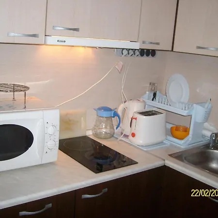 Nelly בית הארחה *