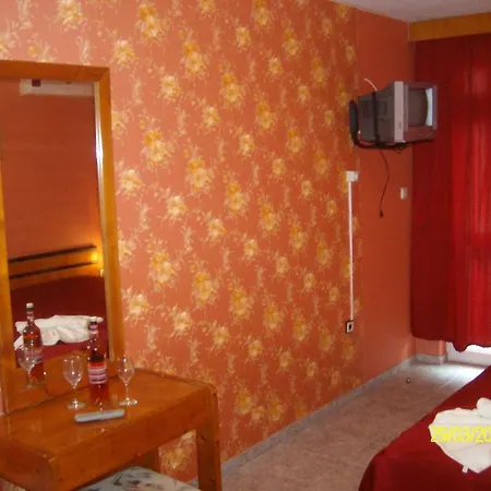 בית הארחה Nelly