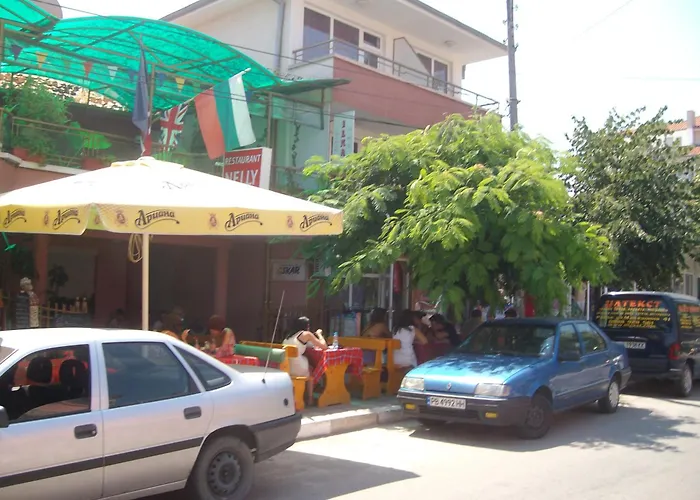 Nelly Casa de hóspedes *